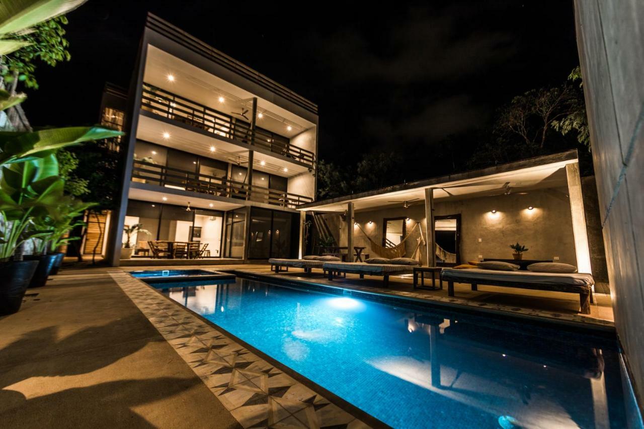 Casa Macarena Hotel Тулум Екстериор снимка